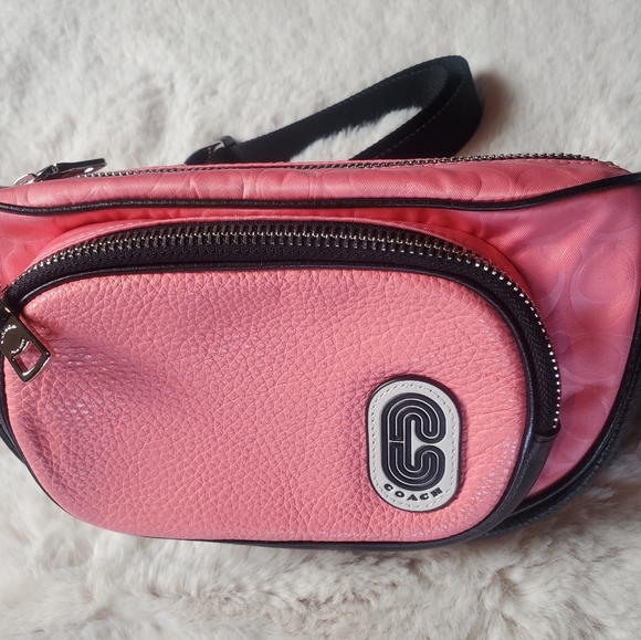 coach pink fanny pack